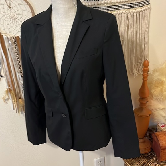 New York & Company Black Women’s Blazer/ Size 10/ Double Front Button Closure - Picture 2 of 7